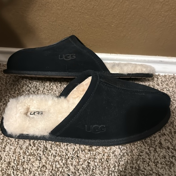 Ugg Scuff Slippers Size 11 Black - Picture 4 of 8